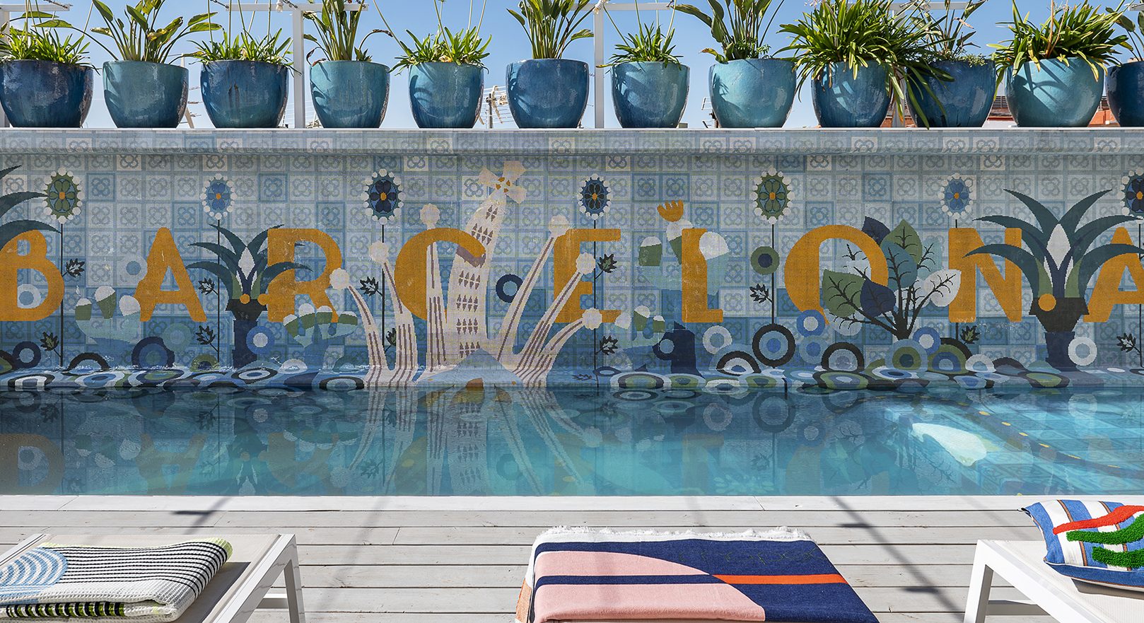Piscina sul tetto e sauna di team.barcelona, Barcellona