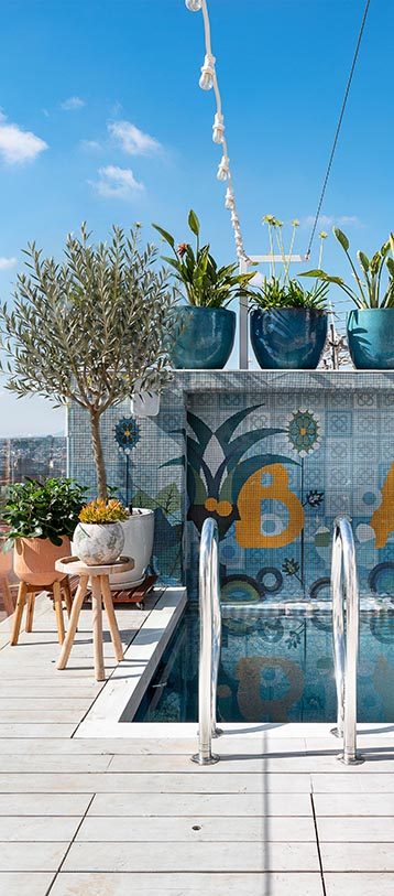 Piscina sul tetto e sauna di team.barcelona, Barcellona