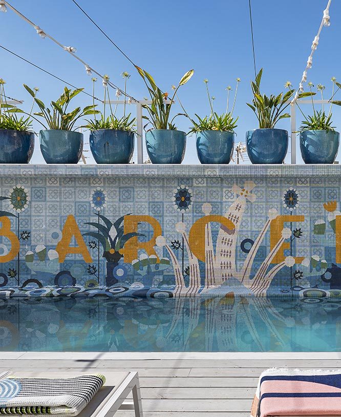 Piscina sul tetto e sauna di team.barcelona, Barcellona
