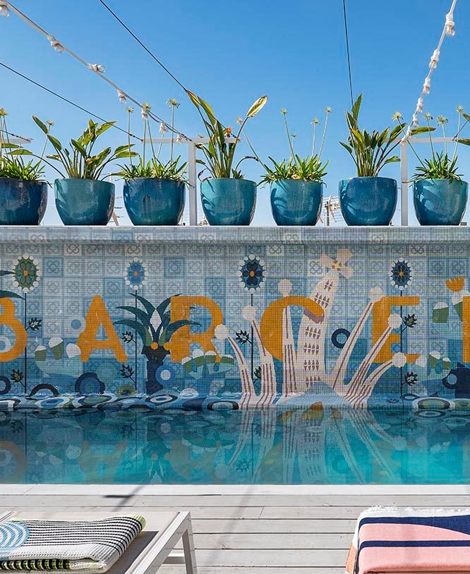 Rooftop swimming pool and sauna at team.barcelona, Barcelona